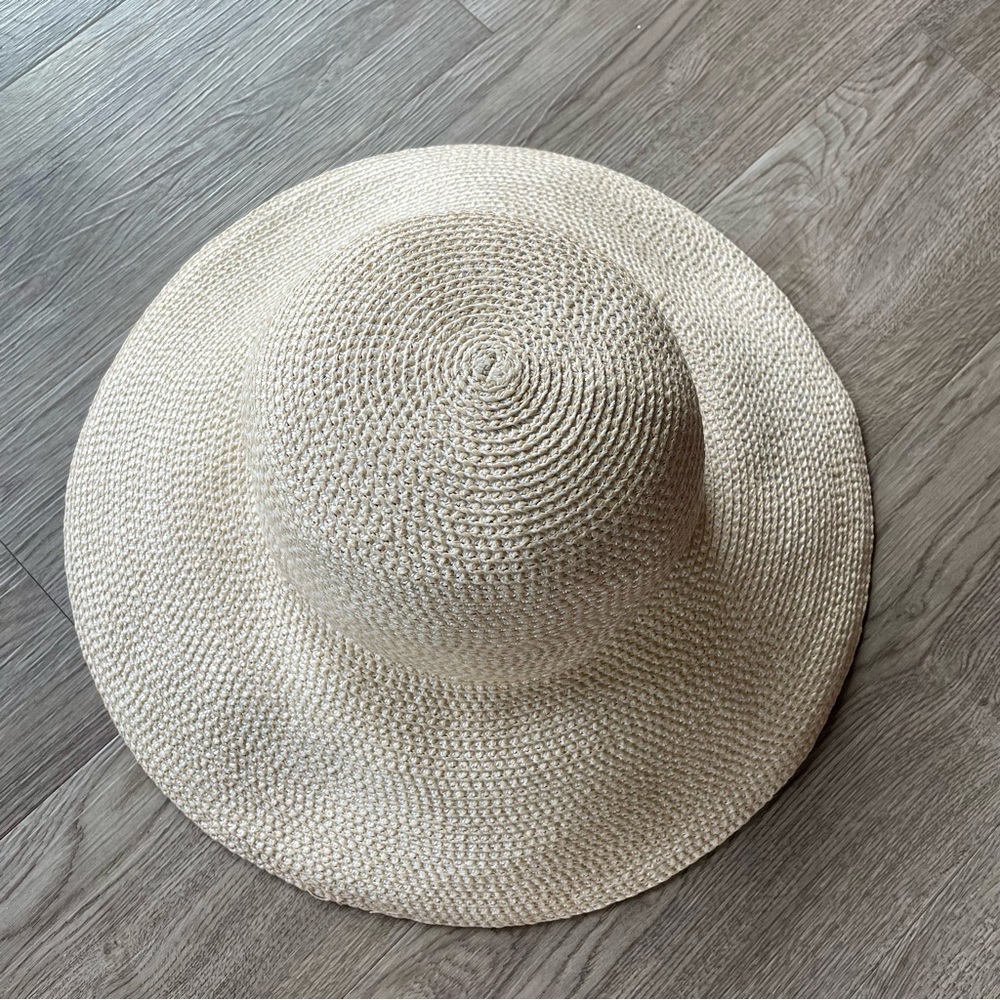 NWOT Eric Javits Hampton Squishee Straw Hat, Cream - Picture 2 of 5